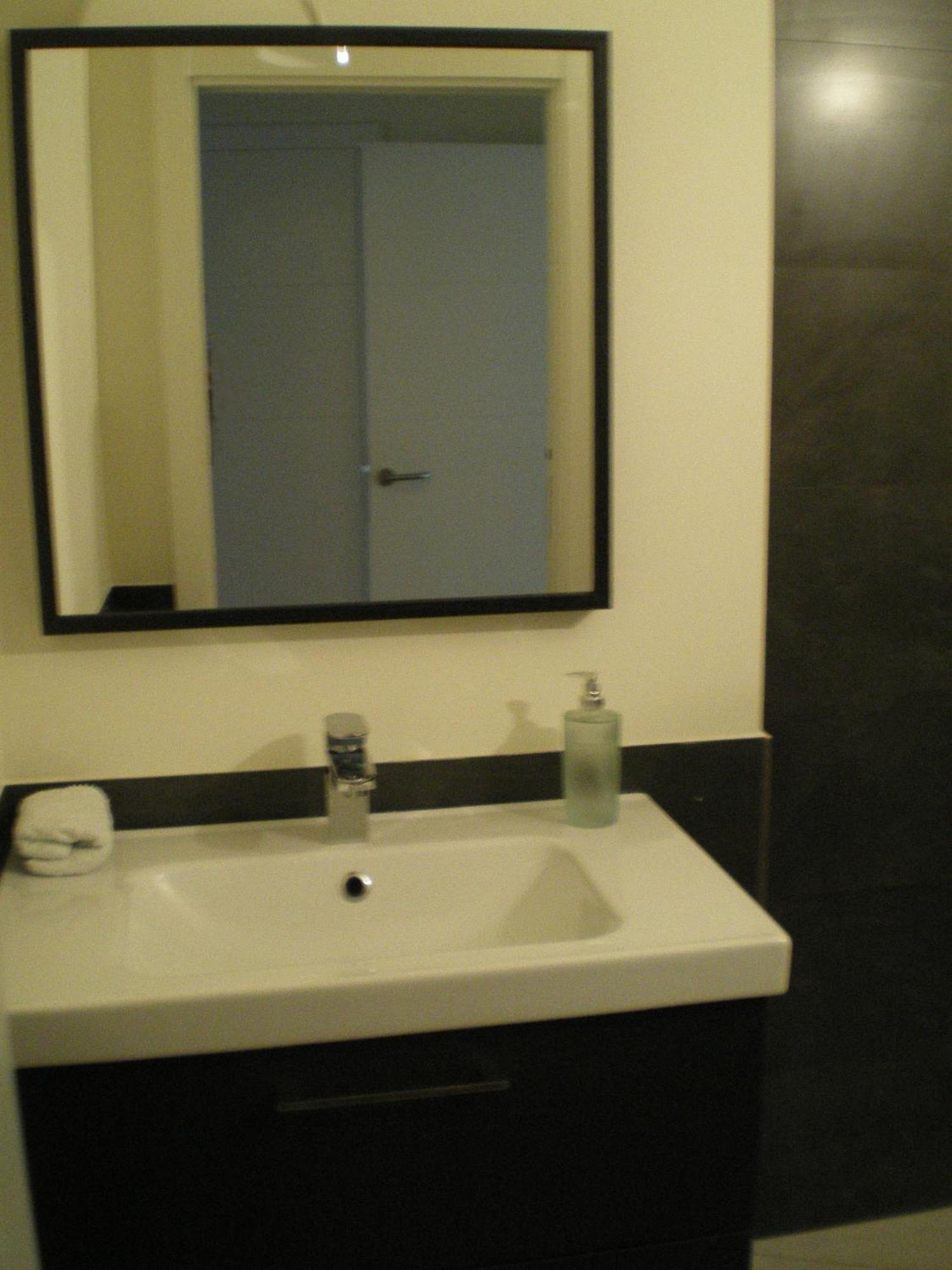 Apartamentos Murallas De Sevilla المظهر الخارجي الصورة