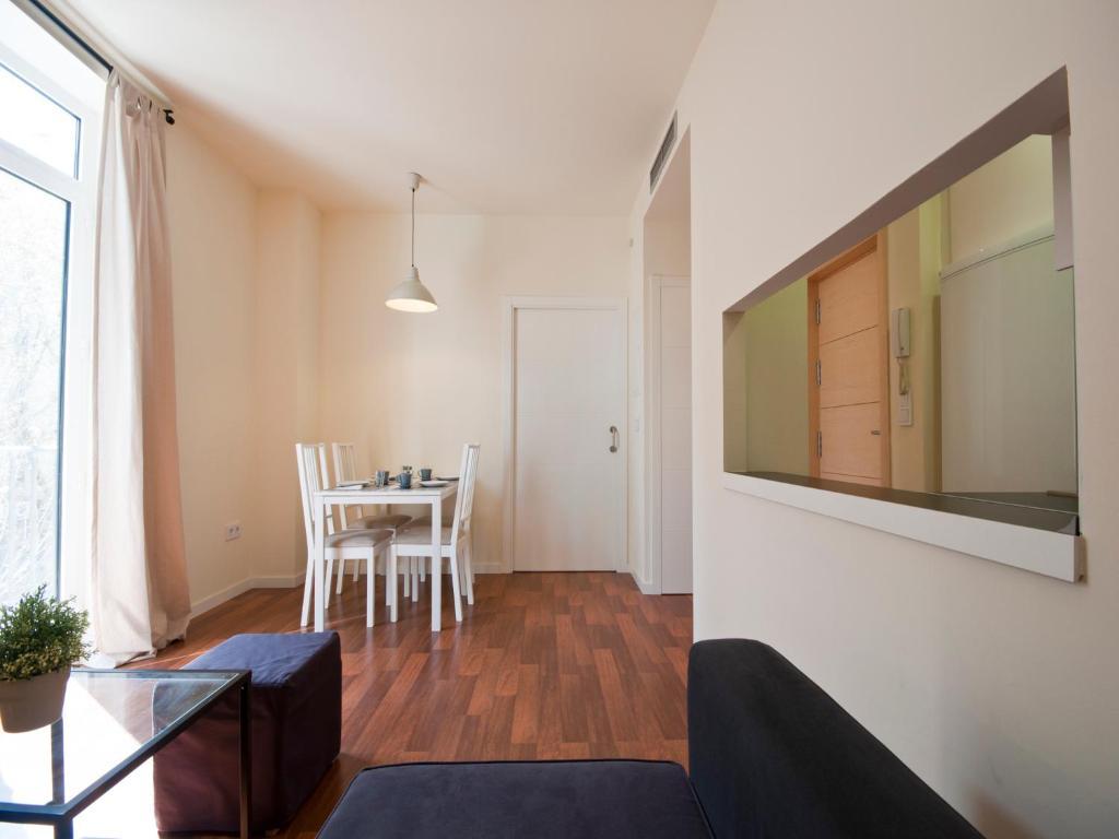 Apartamentos Murallas De Sevilla الغرفة الصورة